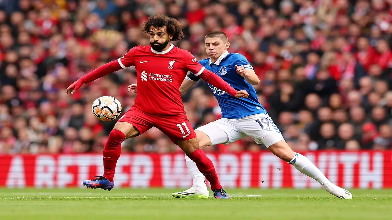 ليفربول يحسم ديربي الميرسيسايد بالفوز على إيفرتون في الدوري الإنجليزي الممتاز